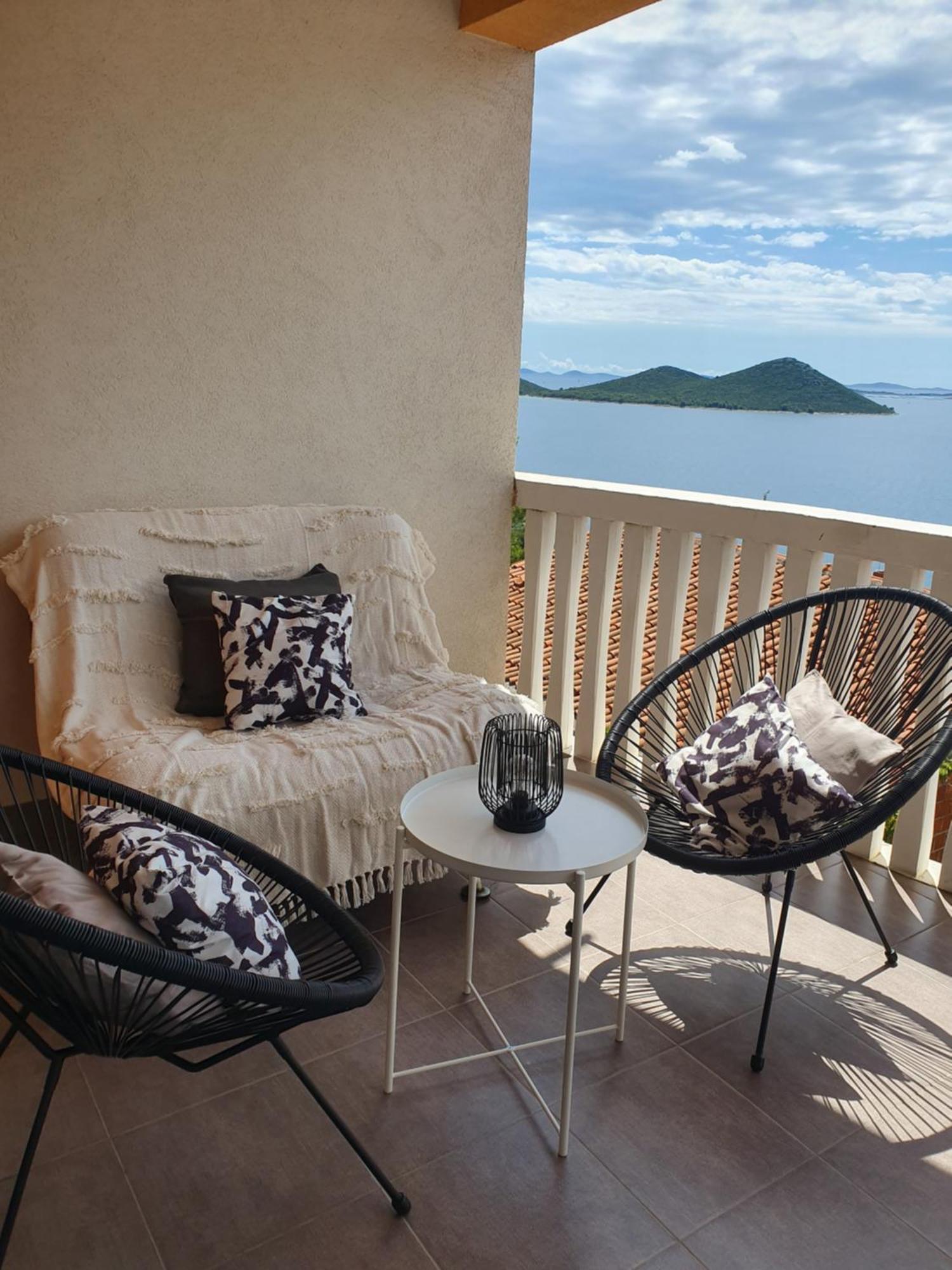 Lavender Apartments Drage Quarto foto
